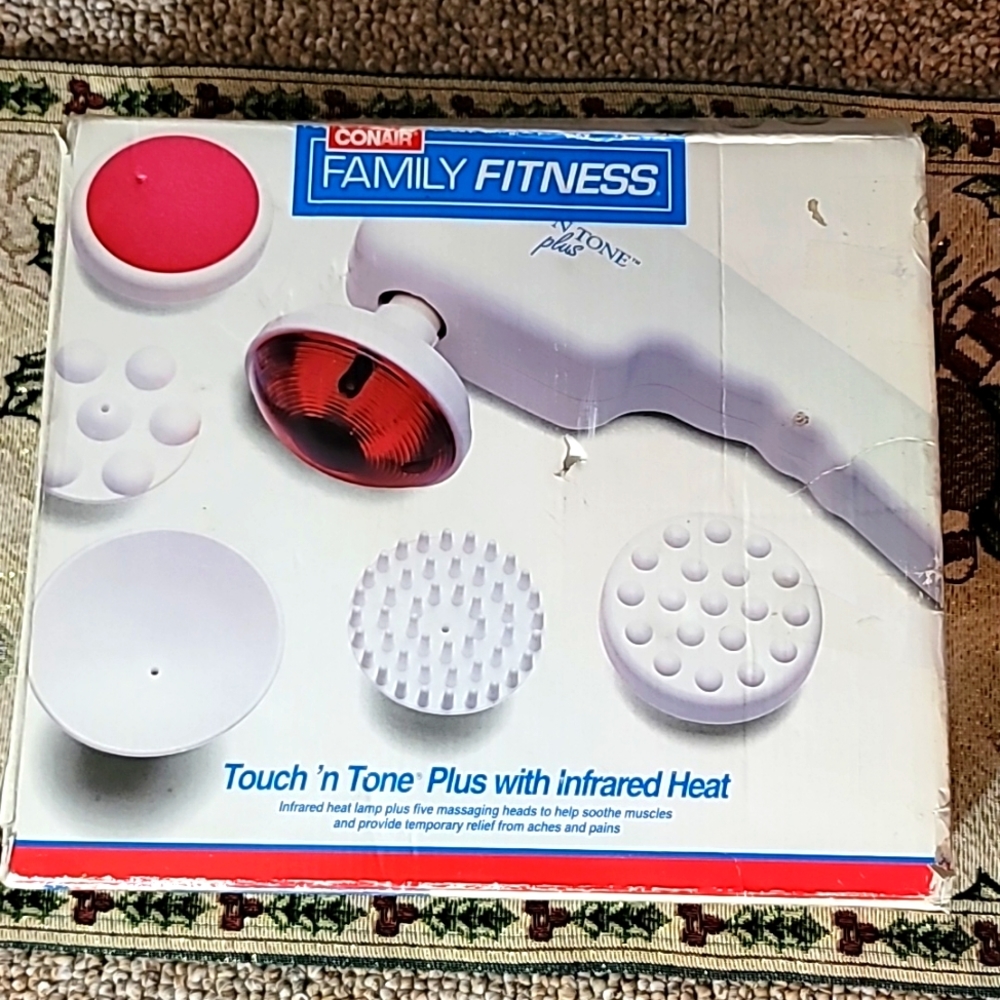 Gently loved Conair family fit touch & tone Infrared heat massage 5 attachments